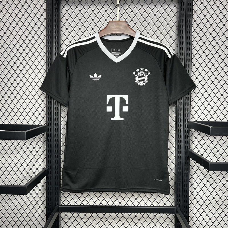 BAYERN DE MUNICH MEN'S JERSEY TRAINING I 24/25