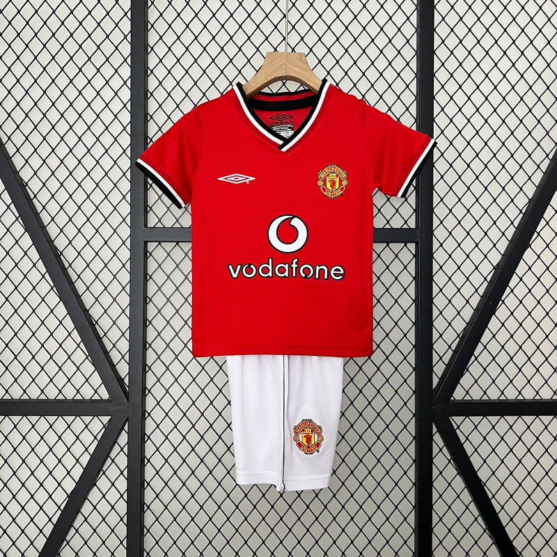 MANCHESTER UNITED KIDS JERSEY SET I 00/01 (RETRO)