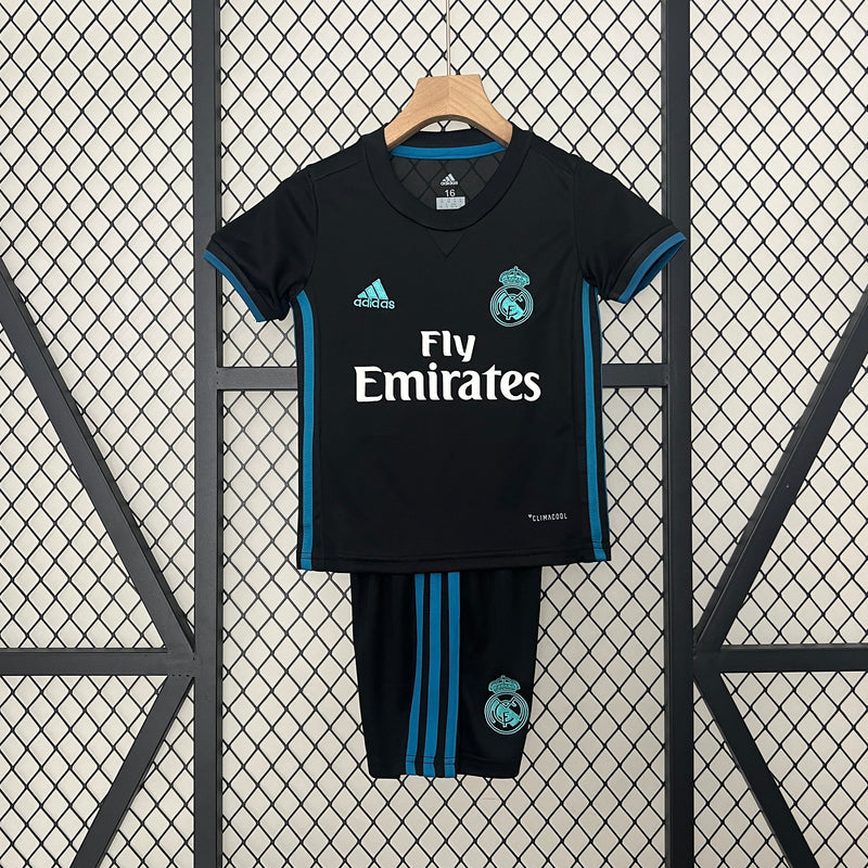 REAL MADRID KIDS JERSEY SET II 17/18 (RETRO)