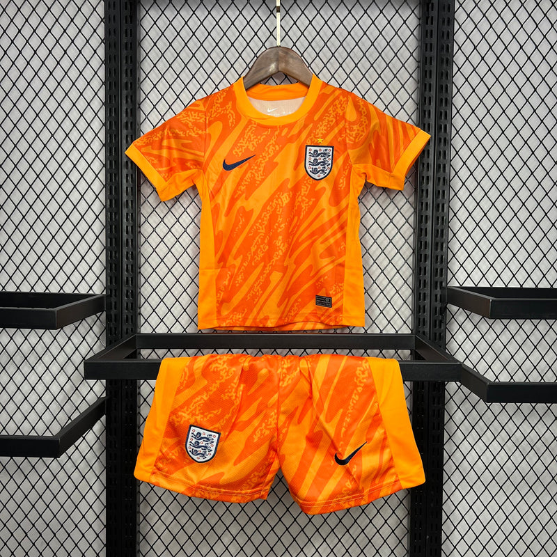 ENGLAND KIDS JERSEY SET GOALKEEPER I 2024