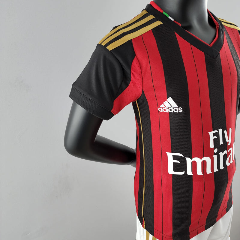 MILAN KIDS JERSEY SET I 14/15 (RETRO)