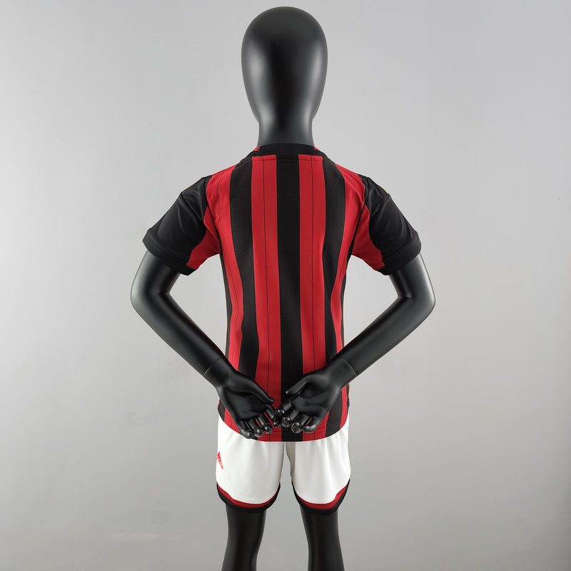 MILAN KIDS JERSEY SET I 14/15 (RETRO)